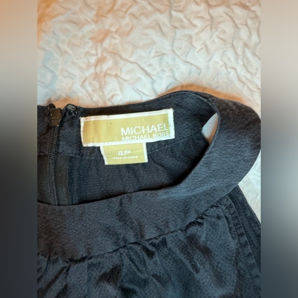 Michael Kors Silk Blouse Tank Sleeveless  Shirt Top Size 4P (Xs - S). - Picture 6 of 14